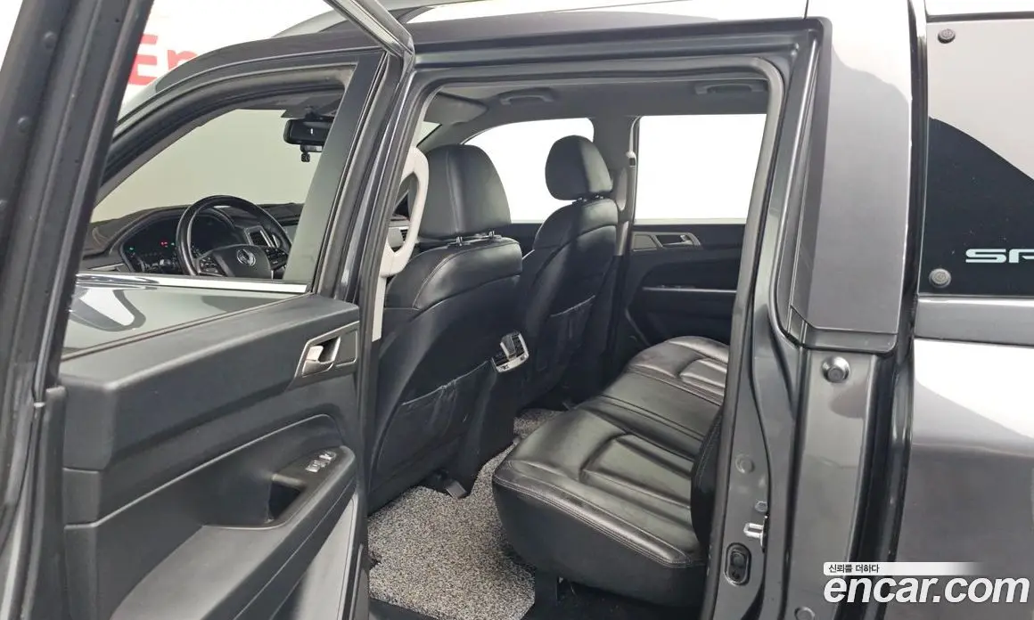 SsangYong Rexton 2018 2.2 автомат (гидро), фото 17 SsangYong Rexton 2018 2.2 автомат (гидро), фото 17