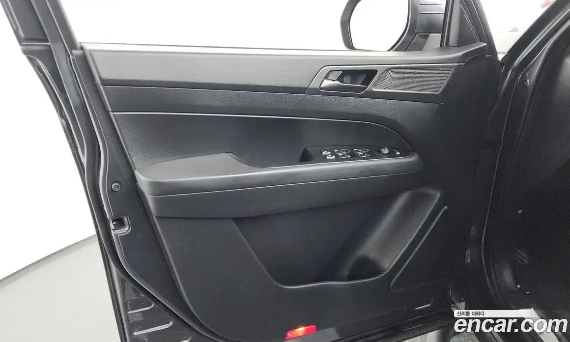 SsangYong Rexton 2021 2.2 автомат (гидро), фото 14