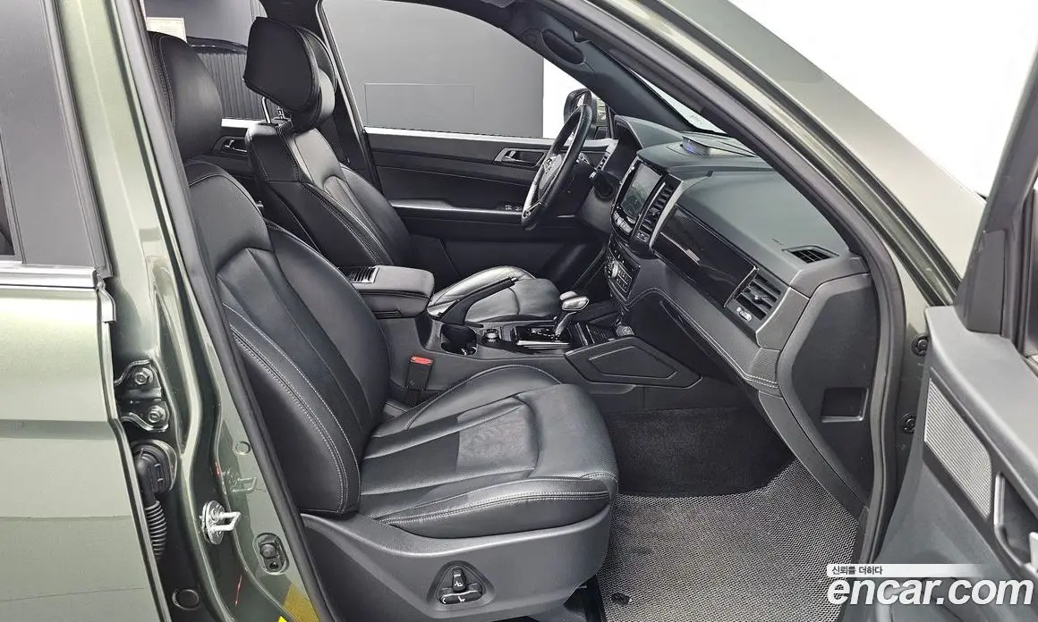 SsangYong Rexton 2023 2.2 автомат (гидро), фото 12