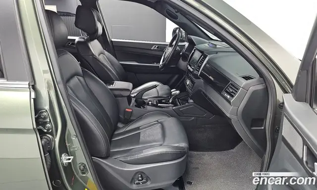 SsangYong Rexton 2023 2.2 автомат (гидро), миниатюра 12