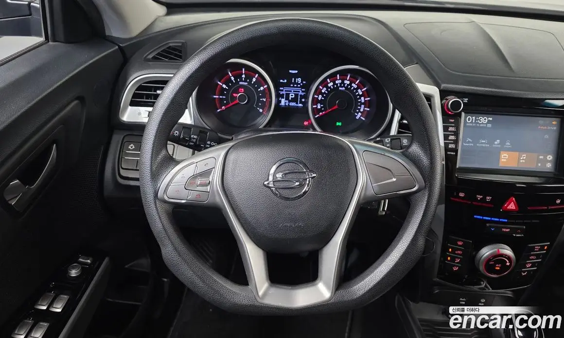 SsangYong TIBOLI 2015 1.6 автомат (гидро), фото 13 SsangYong TIBOLI 2015 1.6 автомат (гидро), фото 13