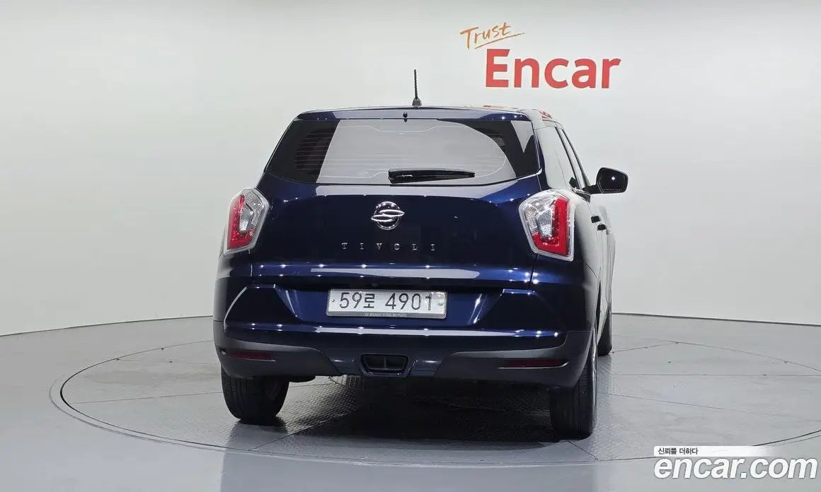 SsangYong TIBOLI 2015 1.6 автомат (гидро), фото 4 SsangYong TIBOLI 2015 1.6 автомат (гидро), фото 4
