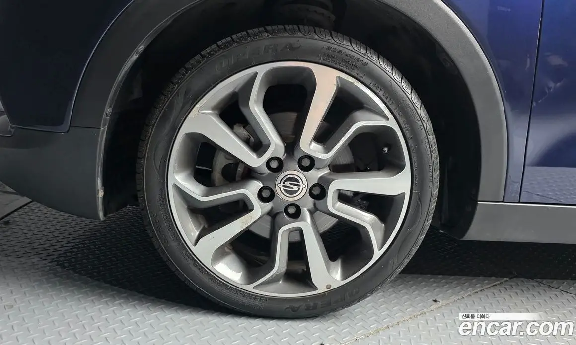 SsangYong TIBOLI 2015 1.6 автомат (гидро), фото 5 SsangYong TIBOLI 2015 1.6 автомат (гидро), фото 5