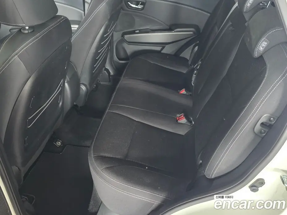 SsangYong TIBOLI 2016 1.6 автомат (гидро), фото 11 SsangYong TIBOLI 2016 1.6 автомат (гидро), фото 11