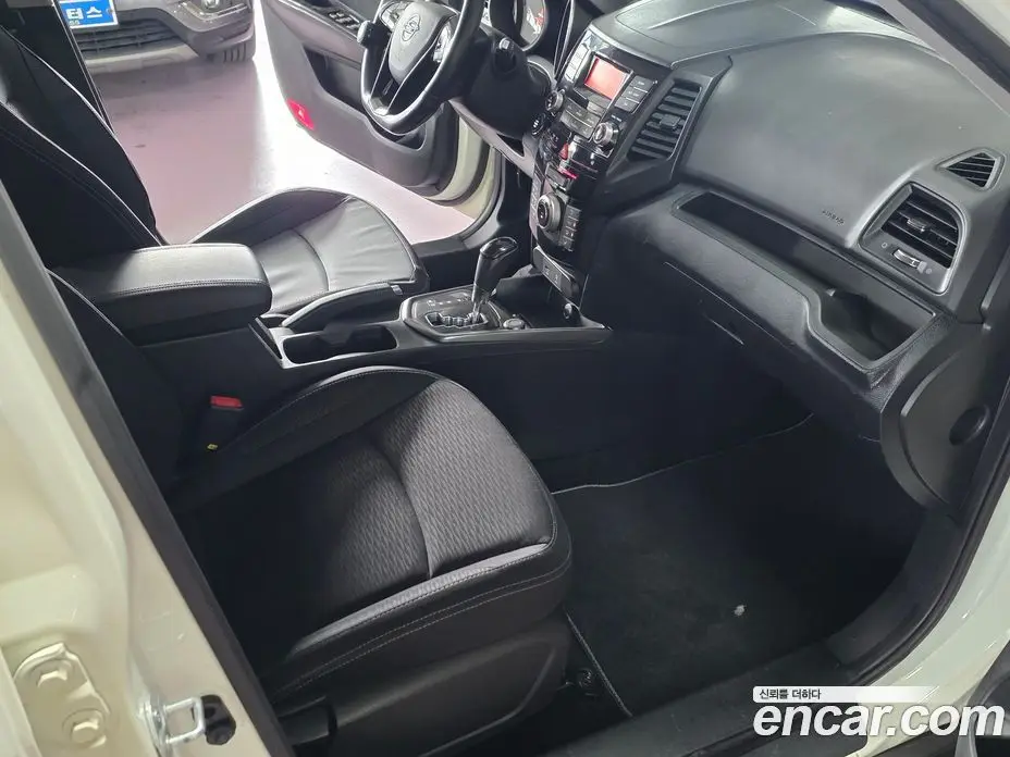 SsangYong TIBOLI 2016 1.6 автомат (гидро), фото 14 SsangYong TIBOLI 2016 1.6 автомат (гидро), фото 14