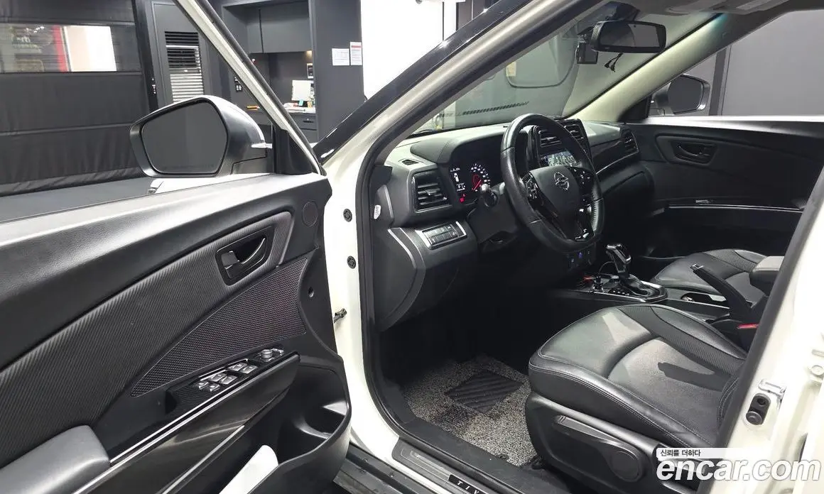 SsangYong TIBOLI 2020 1.6 автомат (гидро), фото 10