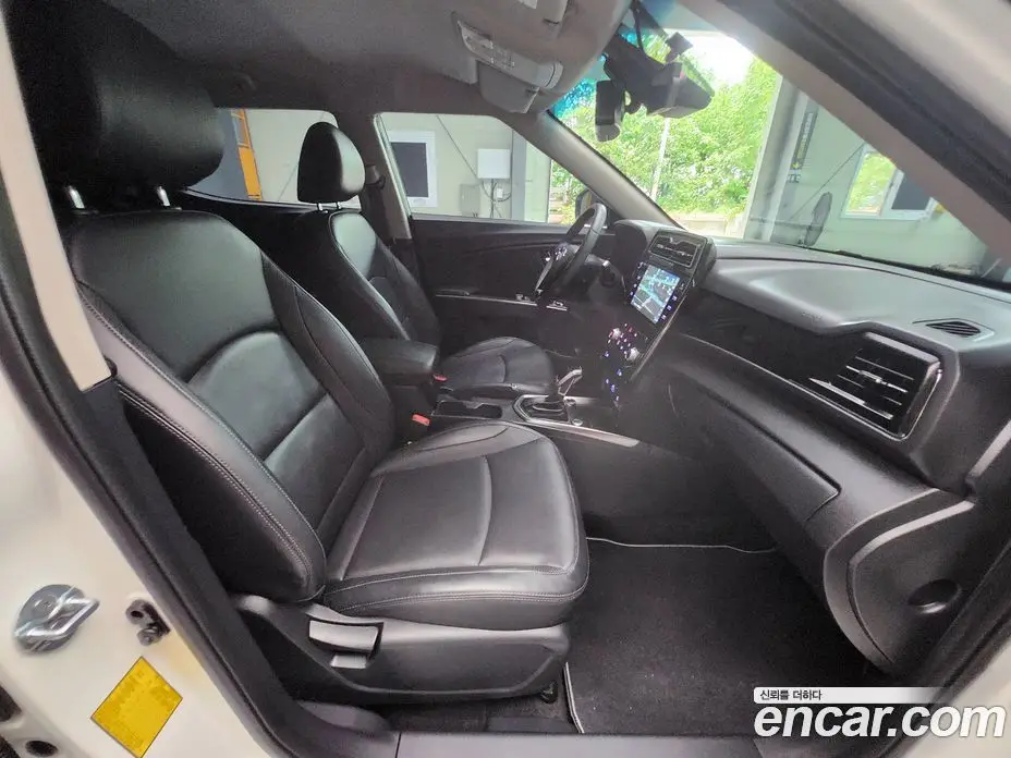 SsangYong TIBOLI 2022 1.5 автомат (гидро), фото 11 SsangYong TIBOLI 2022 1.5 автомат (гидро), фото 11