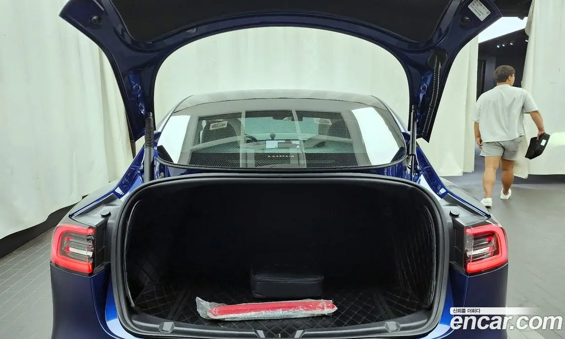 Tesla Model 3 2021 0.2 автомат (гидро), фото 20 Tesla Model 3 2021 0.2 автомат (гидро), фото 20