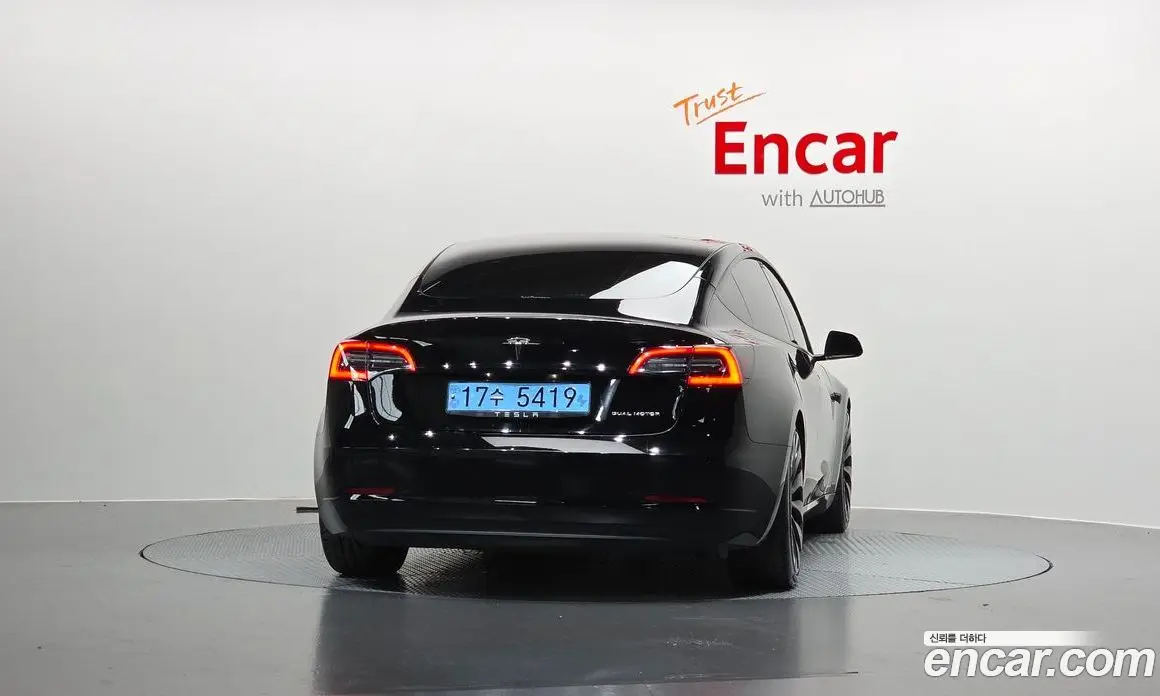 Tesla Model 3 2022 0.2 автомат (гидро), фото 4 Tesla Model 3 2022 0.2 автомат (гидро), фото 4