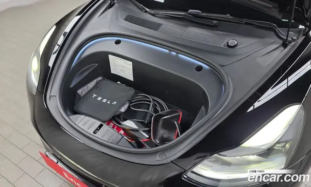 Tesla Model 3 2022 0.2 автомат (гидро), миниатюра 6 Tesla Model 3 2022 0.2 автомат (гидро), миниатюра 6