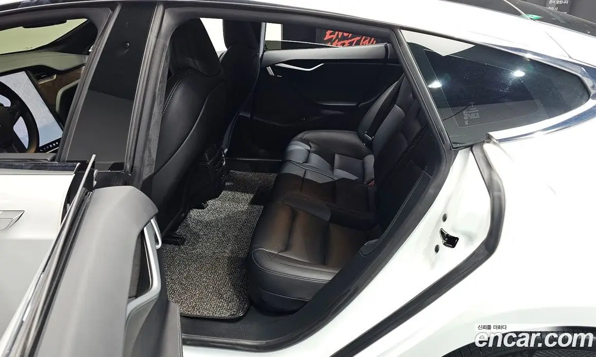Tesla Model S 2020 0.3 автомат (гидро), фото 17 Tesla Model S 2020 0.3 автомат (гидро), фото 17