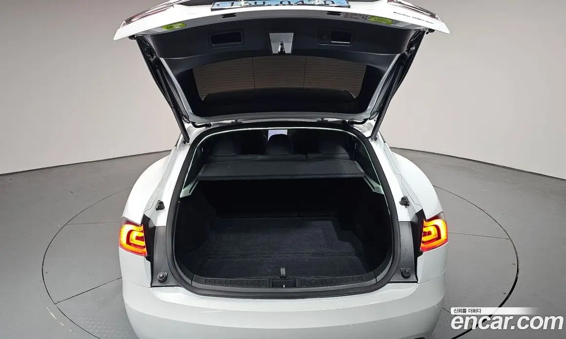Tesla Model S 2020 0.3 автомат (гидро), фото 26 Tesla Model S 2020 0.3 автомат (гидро), фото 26