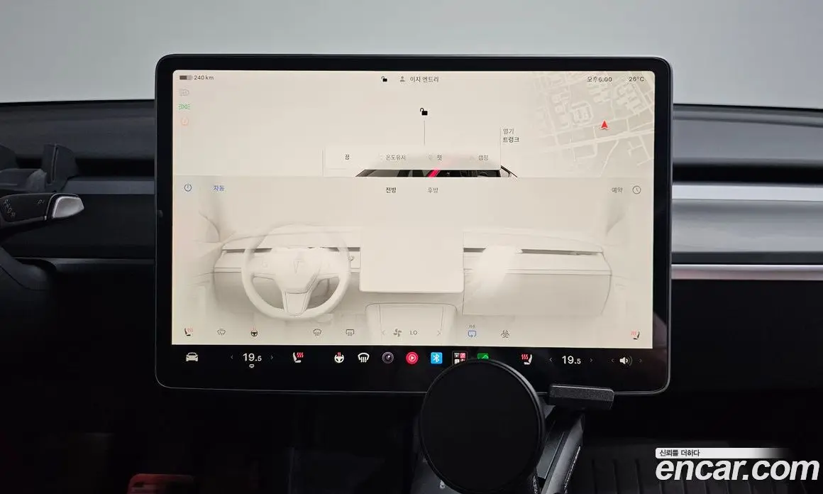 Tesla Model Y 2024 0.2 автомат (гидро), фото 18 Tesla Model Y 2024 0.2 автомат (гидро), фото 18