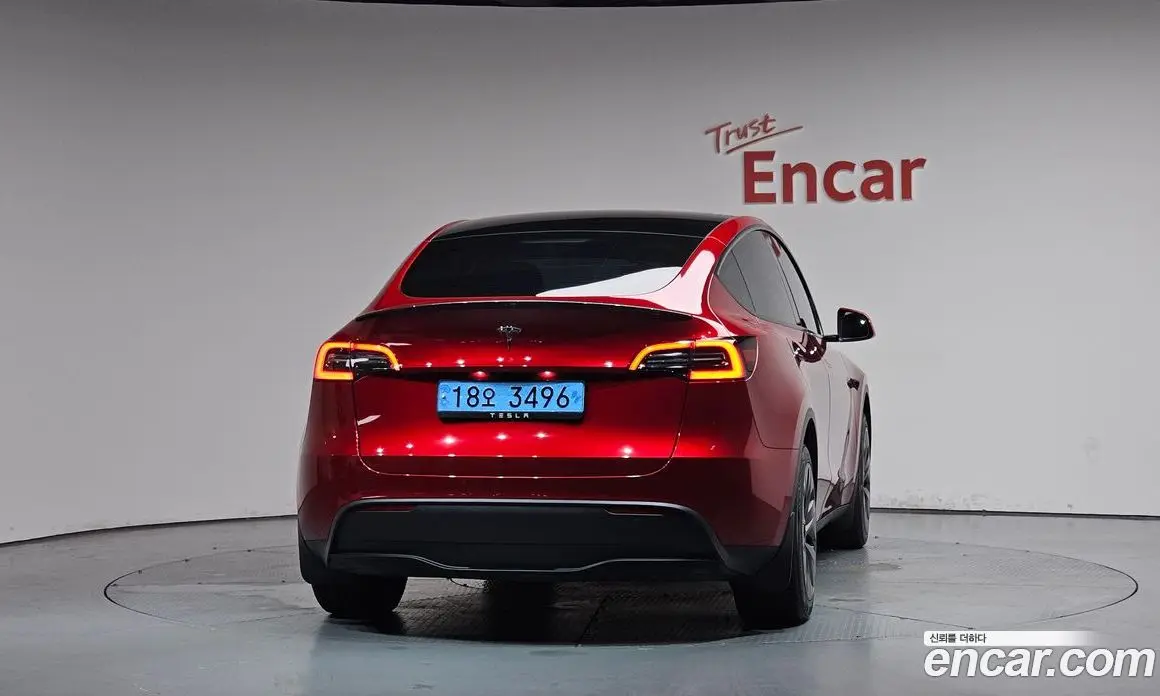 Tesla Model Y 2024 0.2 автомат (гидро), фото 3 Tesla Model Y 2024 0.2 автомат (гидро), фото 3