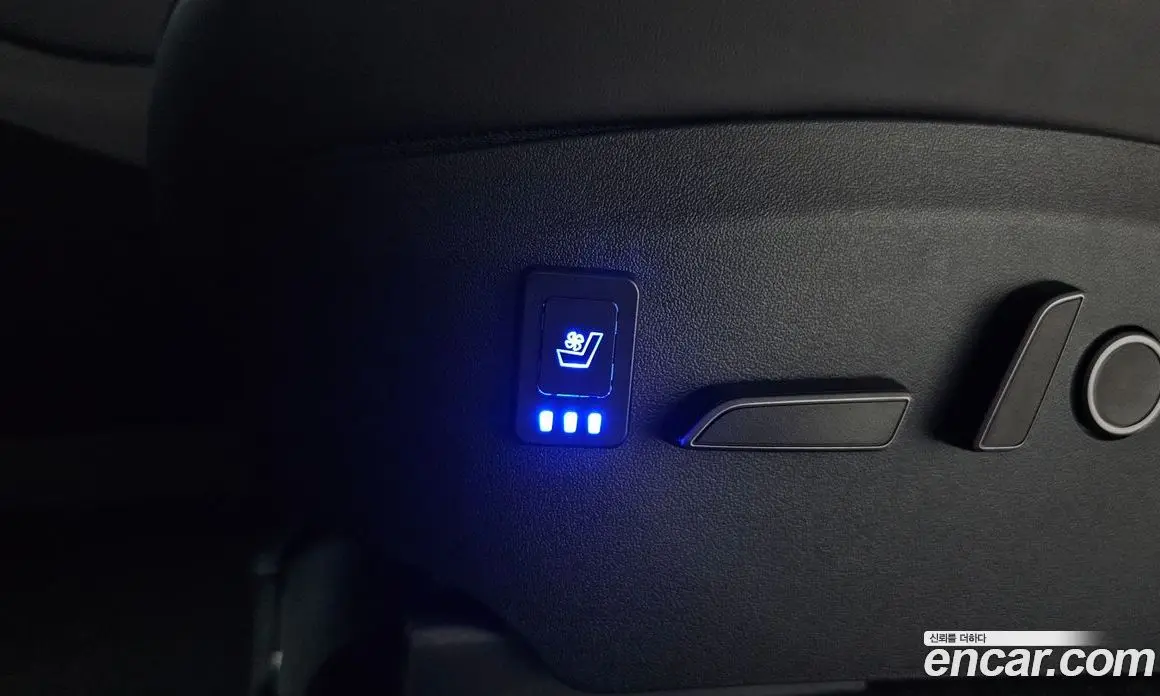 Tesla Model Y 2024 0.2 автомат (гидро), фото 21 Tesla Model Y 2024 0.2 автомат (гидро), фото 21