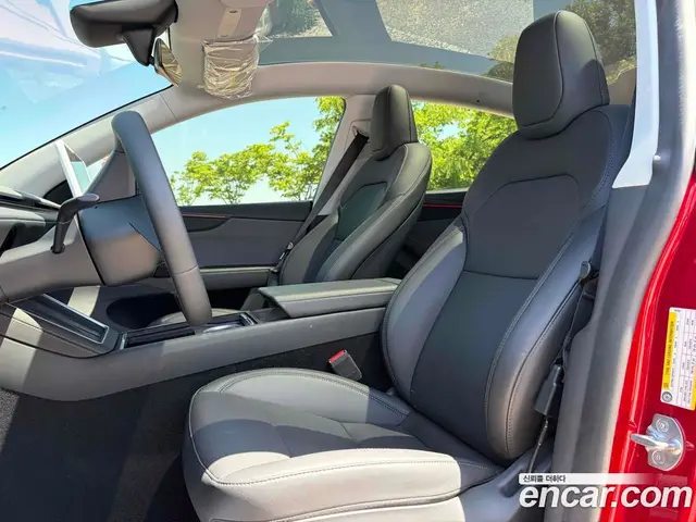 Tesla Model Y 2025 1.0 автомат (гидро), миниатюра 11 Tesla Model Y 2025 1.0 автомат (гидро), миниатюра 11