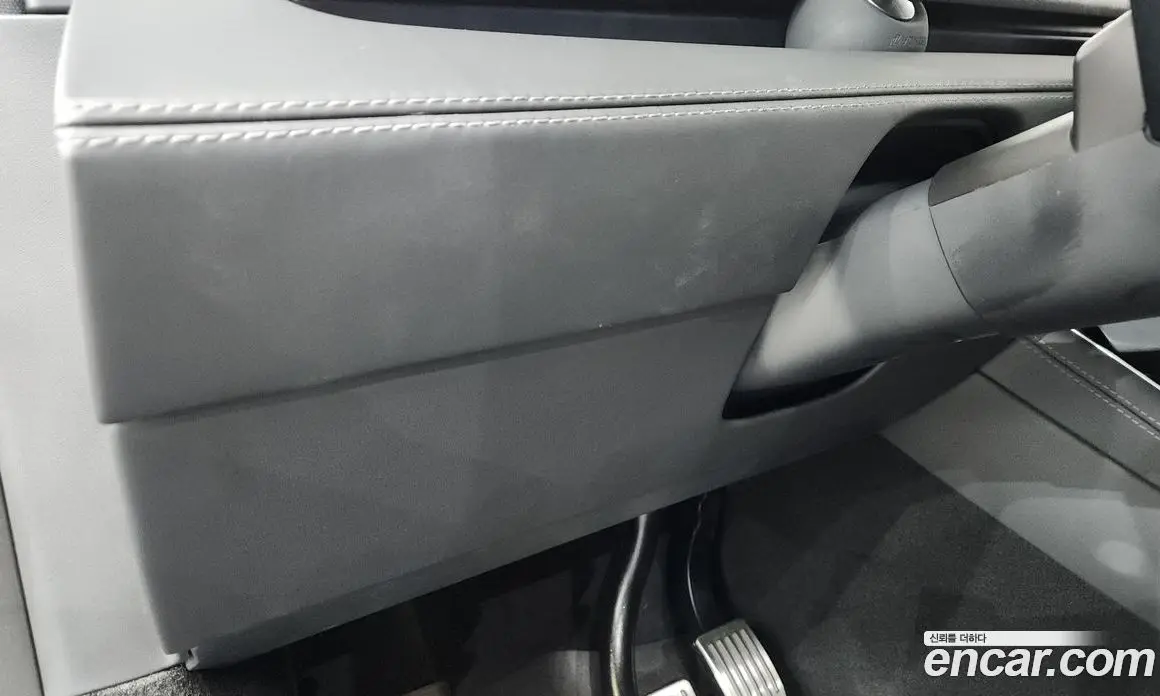 Tesla Model Y 2026 0.2 автомат (гидро), фото 29 Tesla Model Y 2026 0.2 автомат (гидро), фото 29