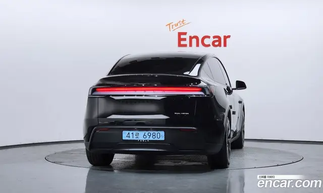 Tesla Model Y 2026 0.2 автомат (гидро), миниатюра 4 Tesla Model Y 2026 0.2 автомат (гидро), миниатюра 4