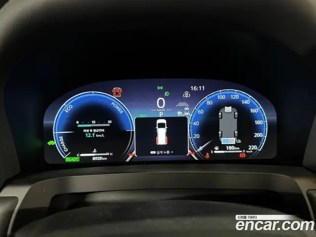 Toyota Alphard 2024 2.5 автомат (гидро), миниатюра 5 Toyota Alphard 2024 2.5 автомат (гидро), миниатюра 5