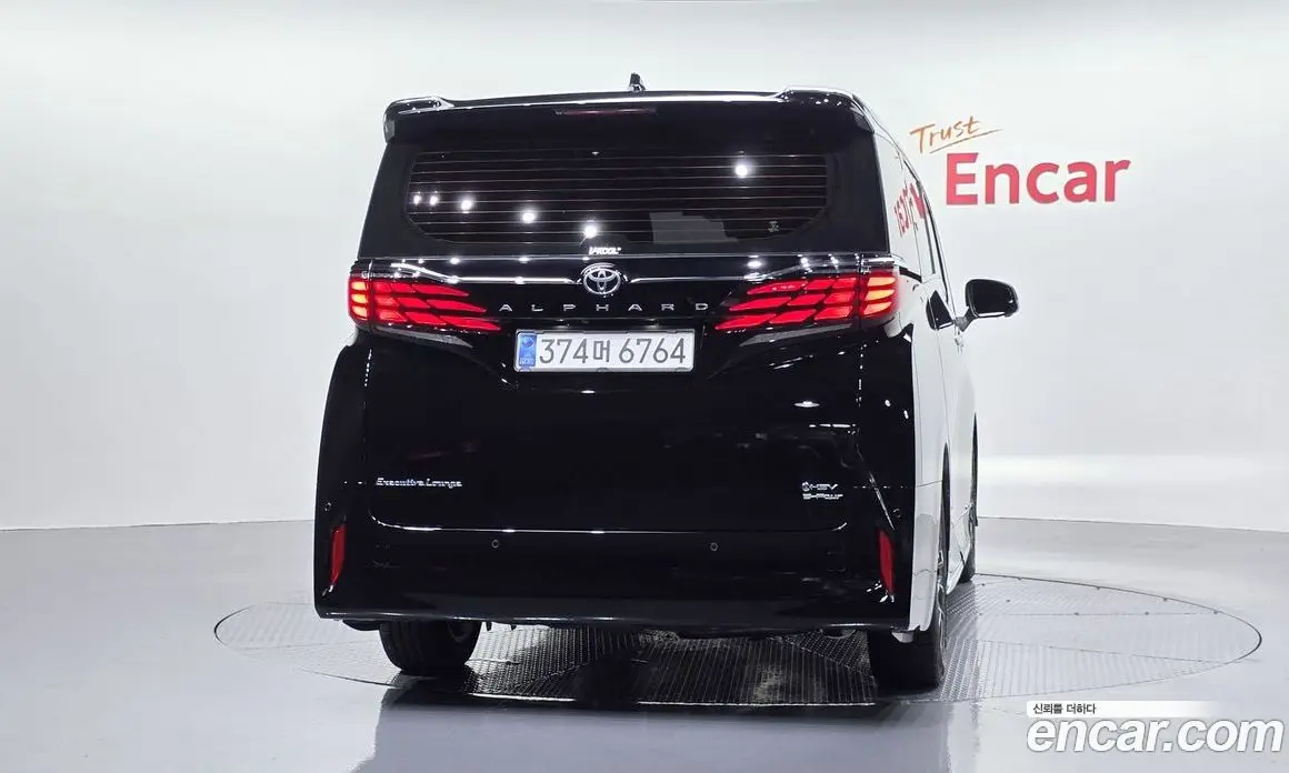 Toyota Alphard 2025 2.5 автомат (гидро), фото 4