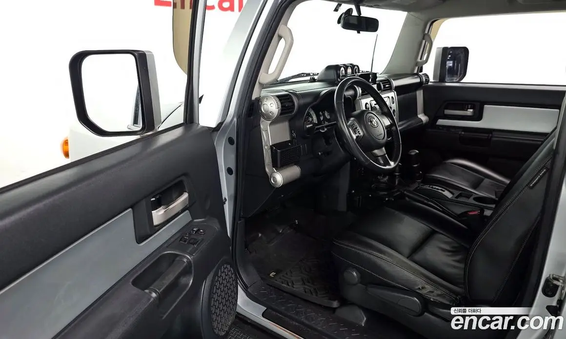 Toyota FJ Cruiser 2007 4.0 автомат (гидро), фото 11