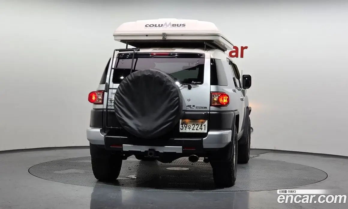 Toyota FJ Cruiser 2007 4.0 автомат (гидро), фото 5
