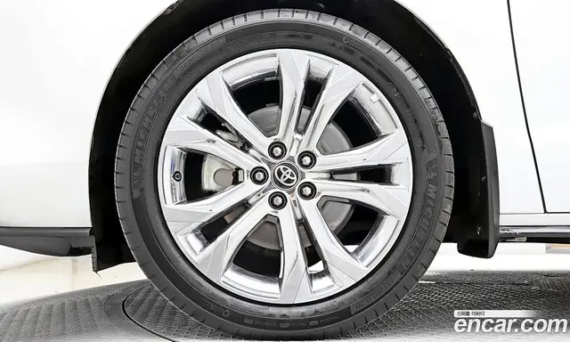 Toyota Sienna 2023 2.5 автомат (гидро), миниатюра 6 Toyota Sienna 2023 2.5 автомат (гидро), миниатюра 6