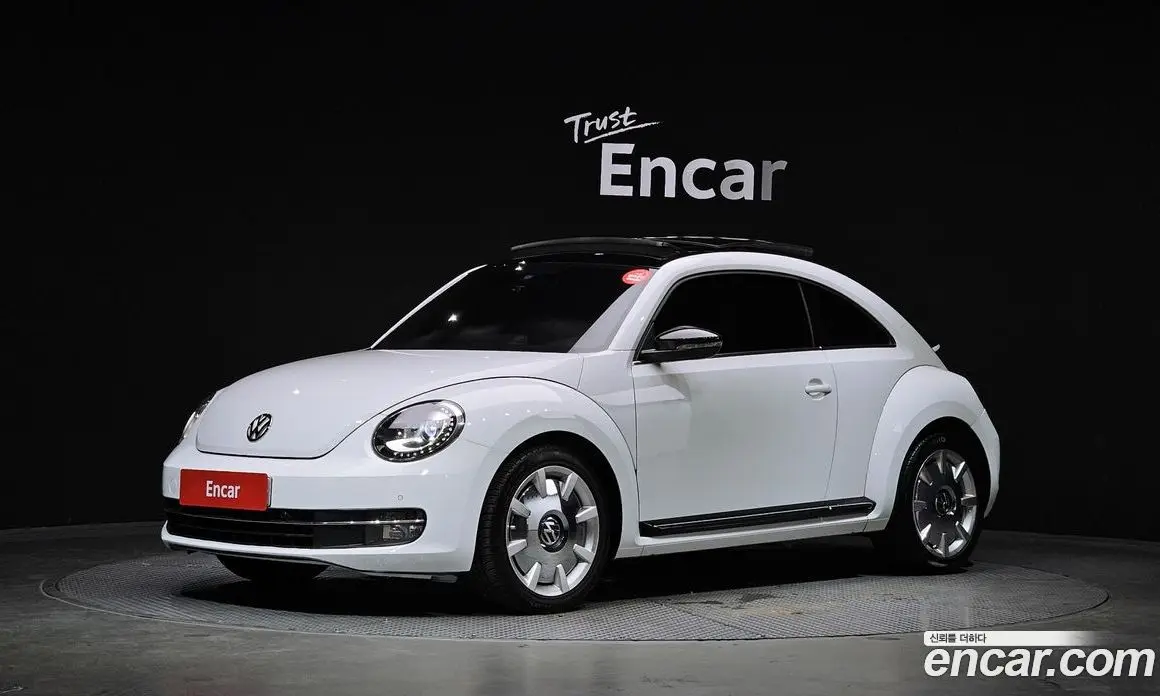 Volkswagen Beatle 2014 2.0 автомат (гидро), фото 1 Volkswagen Beatle 2014 2.0 автомат (гидро), фото 1
