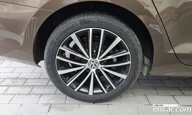 Volkswagen Jetta 2015 2.0 автомат (гидро), миниатюра 5 Volkswagen Jetta 2015 2.0 автомат (гидро), миниатюра 5