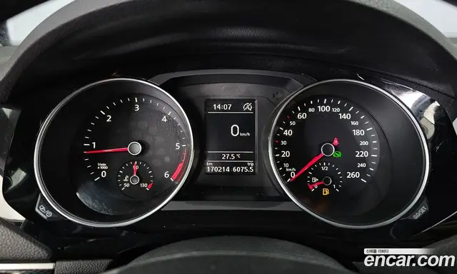 Volkswagen Jetta 2015 2.0 автомат (гидро), миниатюра 8 Volkswagen Jetta 2015 2.0 автомат (гидро), миниатюра 8