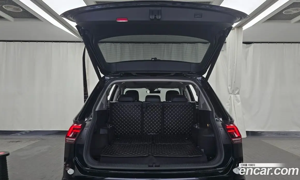 Volkswagen Tiguan 2020 2.0 автомат (гидро), фото 20