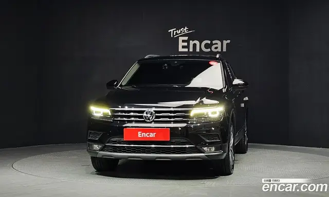 Volkswagen Tiguan 2020 2.0 автомат (гидро), миниатюра 3