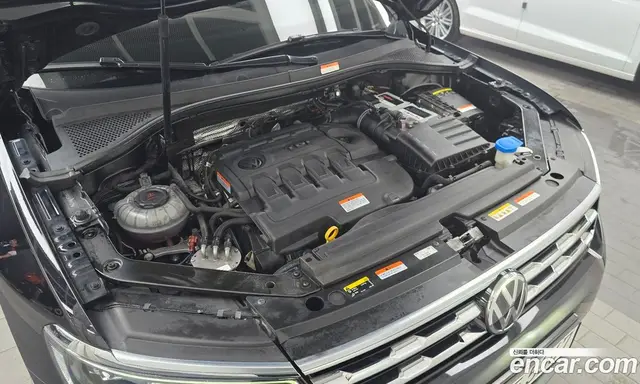 Volkswagen Tiguan 2020 2.0 автомат (гидро), миниатюра 6
