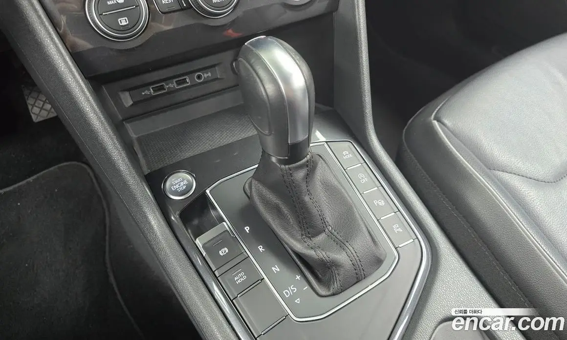 Volkswagen Tiguan 2020 2.0 автомат (гидро), фото 9