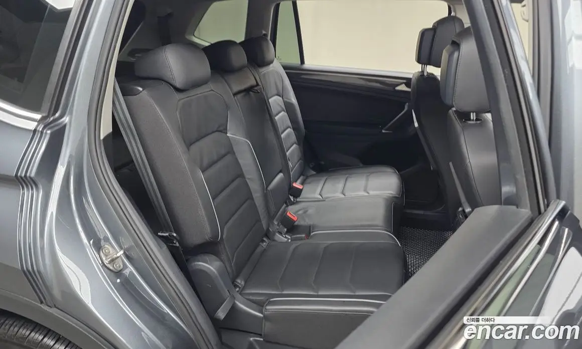 Volkswagen Tiguan 2020 2.0 автомат (гидро), фото 17 Volkswagen Tiguan 2020 2.0 автомат (гидро), фото 17