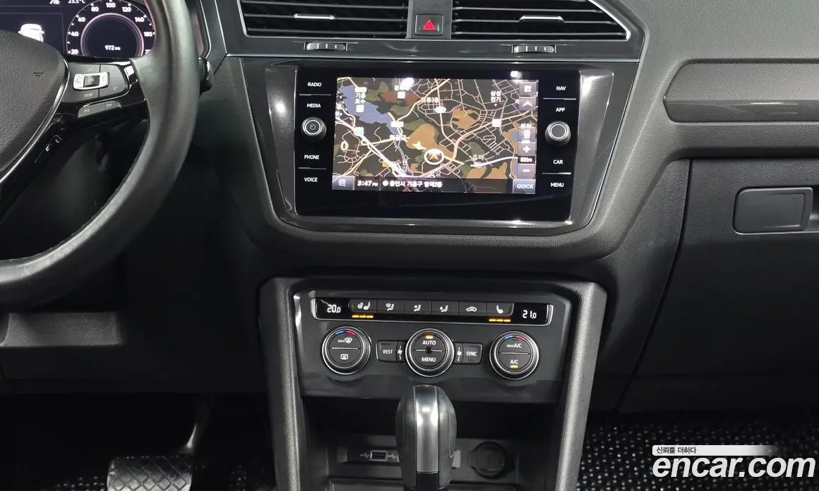 Volkswagen Tiguan 2020 2.0 автомат (гидро), фото 19 Volkswagen Tiguan 2020 2.0 автомат (гидро), фото 19