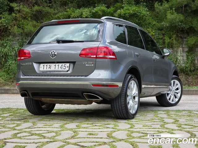 Volkswagen Touareg 2015 3.0 автомат (гидро), миниатюра 2 Volkswagen Touareg 2015 3.0 автомат (гидро), миниатюра 2