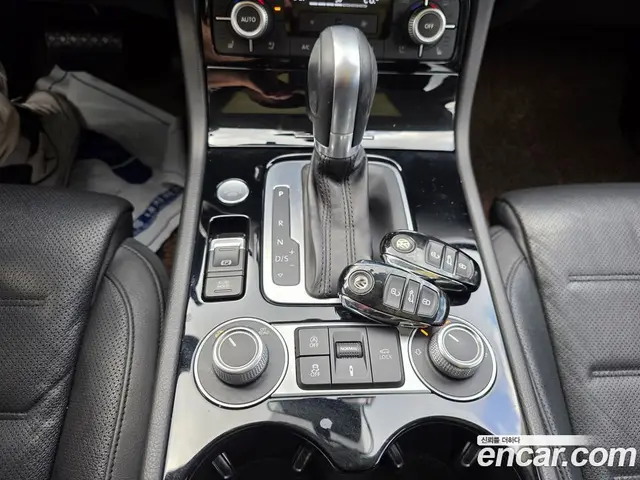 Volkswagen Touareg 2015 3.0 автомат (гидро), миниатюра 9 Volkswagen Touareg 2015 3.0 автомат (гидро), миниатюра 9