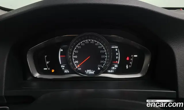 Volvo S60 2017 2.0 автомат (гидро), миниатюра 8 Volvo S60 2017 2.0 автомат (гидро), миниатюра 8