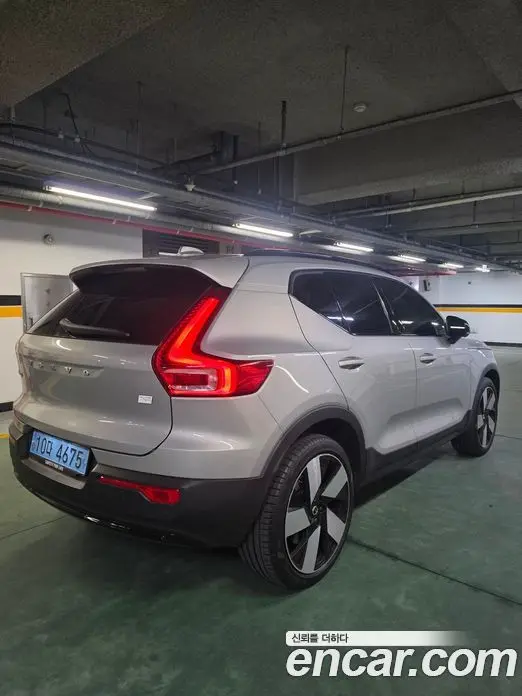 Volvo XC40 2023 автомат (гидро), миниатюра 2 Volvo XC40 2023 автомат (гидро), миниатюра 2