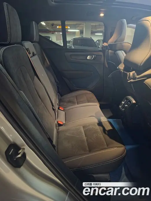 Volvo XC40 2023 автомат (гидро), миниатюра 10 Volvo XC40 2023 автомат (гидро), миниатюра 10