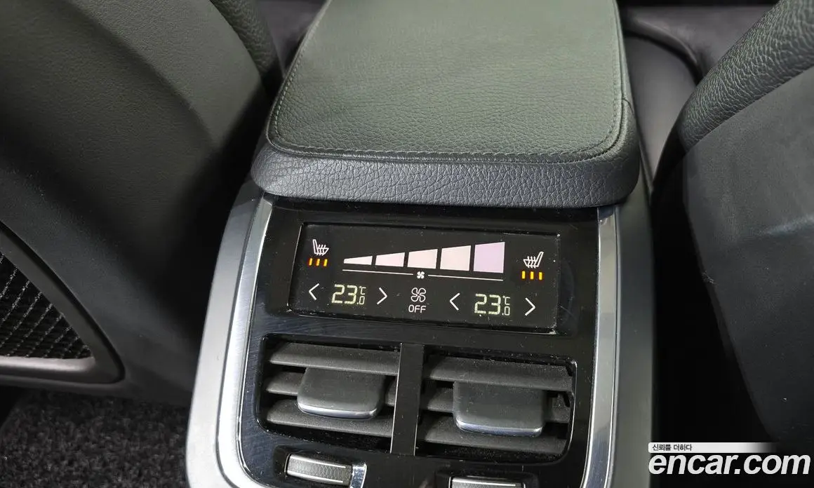 Volvo XC90 2016 2.0 автомат (гидро), фото 15 Volvo XC90 2016 2.0 автомат (гидро), фото 15