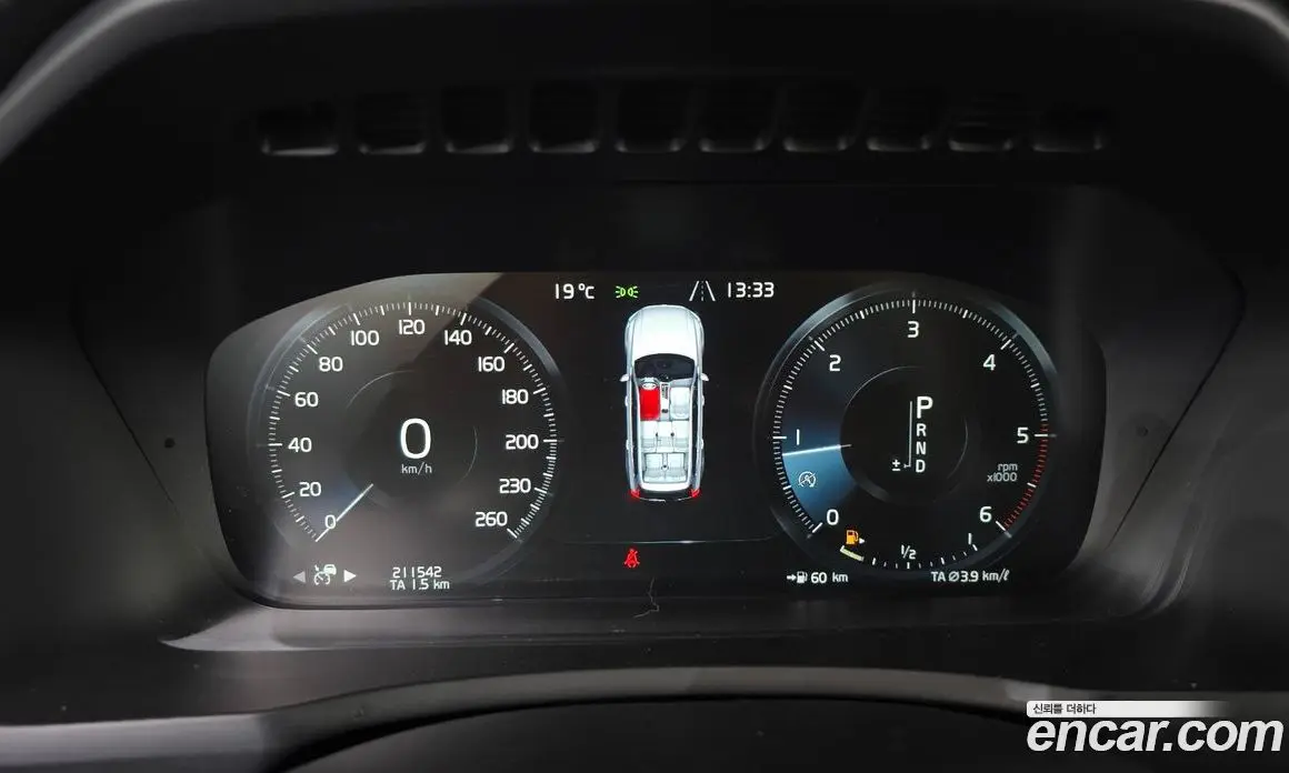 Volvo XC90 2016 2.0 автомат (гидро), фото 8 Volvo XC90 2016 2.0 автомат (гидро), фото 8