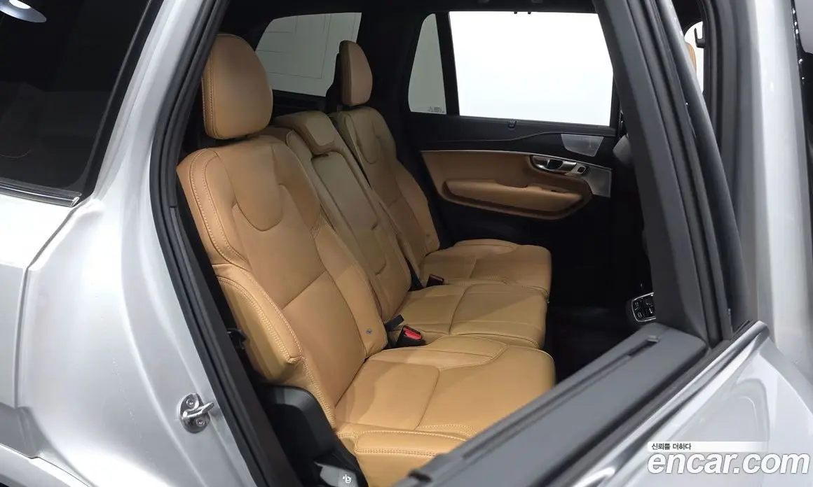 Volvo XC90 2022 2.0 автомат (гидро), фото 11 Volvo XC90 2022 2.0 автомат (гидро), фото 11