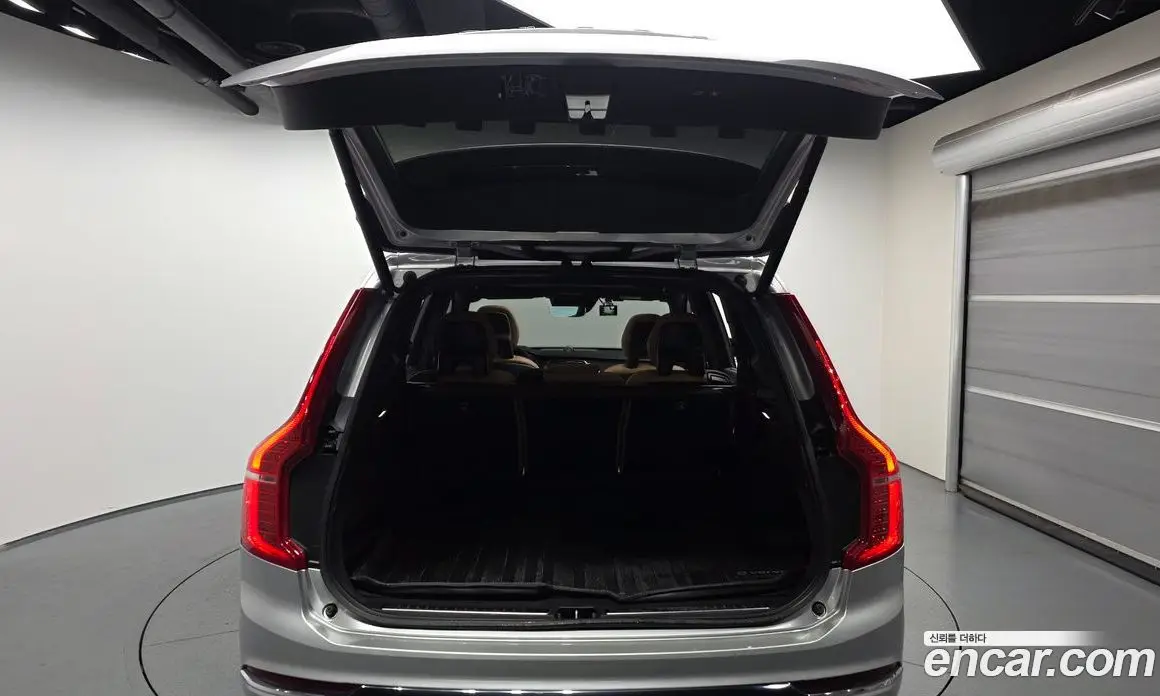 Volvo XC90 2022 2.0 автомат (гидро), фото 20 Volvo XC90 2022 2.0 автомат (гидро), фото 20