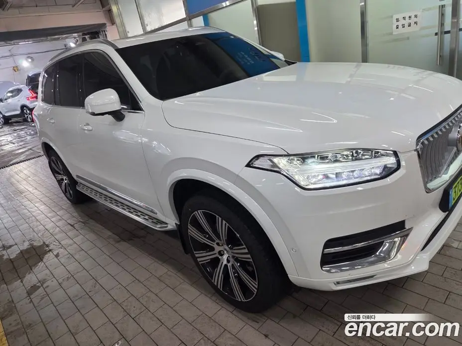Volvo XC90 2025 2.0 автомат (гидро), фото 4 Volvo XC90 2025 2.0 автомат (гидро), фото 4