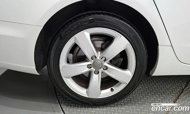 Audi A6 2014 2.0 автомат (гидро), миниатюра 5 Audi A6 2014 2.0 автомат (гидро), миниатюра 5