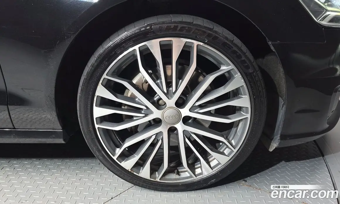 Audi A6 2015 3.0 автомат (гидро), фото 5 Audi A6 2015 3.0 автомат (гидро), фото 5