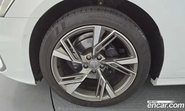 Audi A6 2020 2.0 автомат (гидро), миниатюра 5 Audi A6 2020 2.0 автомат (гидро), миниатюра 5