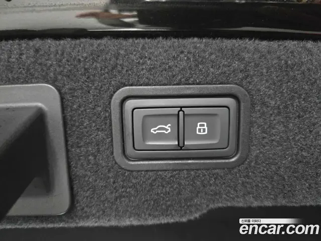 Audi A8 2019 3.0 автомат (гидро), миниатюра 6 Audi A8 2019 3.0 автомат (гидро), миниатюра 6